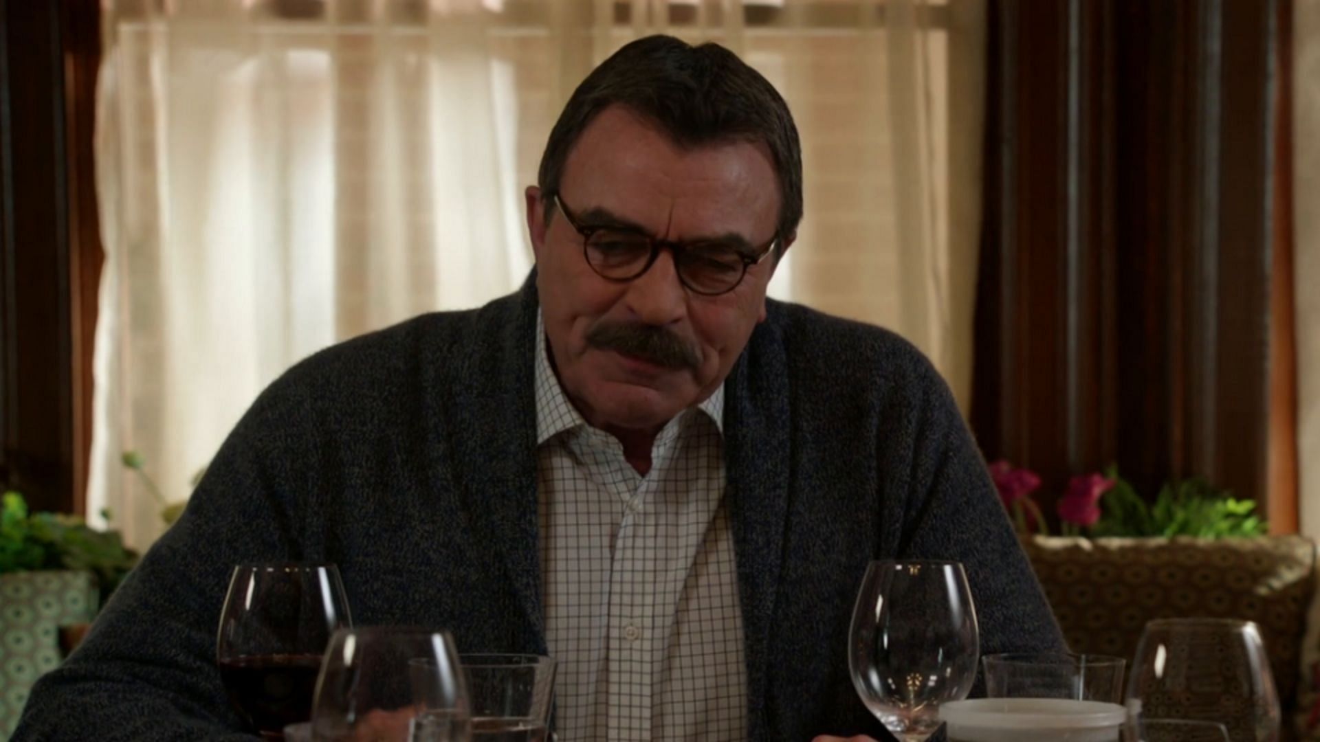 Tom Selleck as Frank Reagan, NYPD Commissioner and Reagan family head (Image via Prime Video)