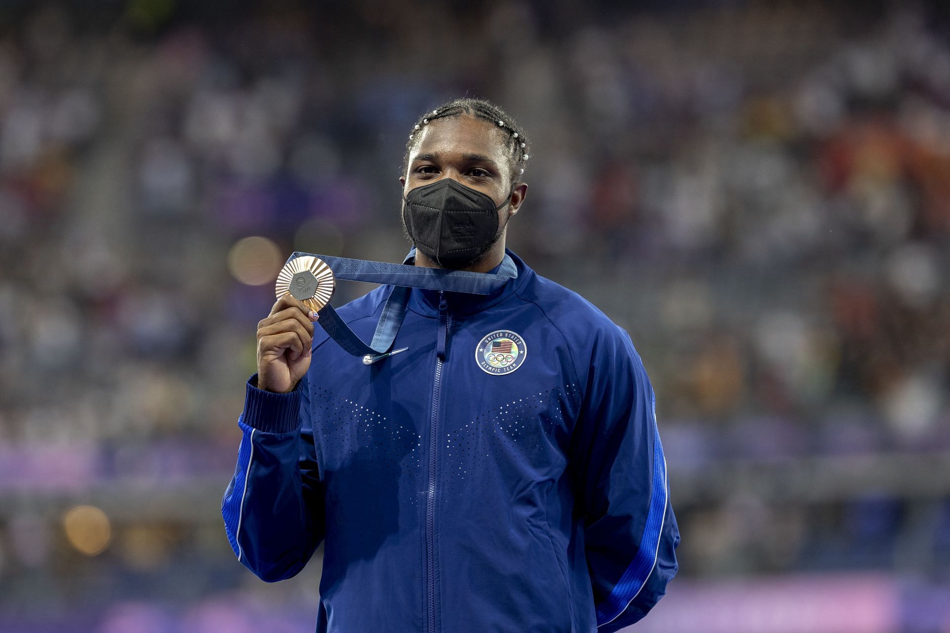 Noah Lyles during the medal ceremony at the Olympic Games Paris 2024(Image Source: Getty)