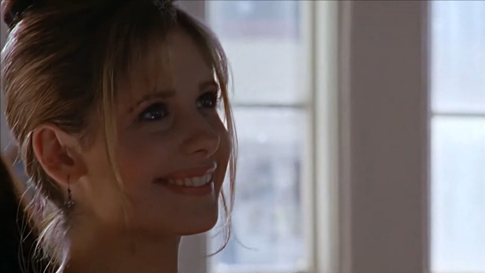 Sarah Michelle Gellar set to return as Buffy (Image via Buffy the Vampire Slayer on YouTube)