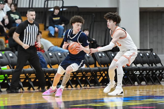 WATCH: UConn commit Darius Adams leaves an impression vs. Don Bosco on his senior night