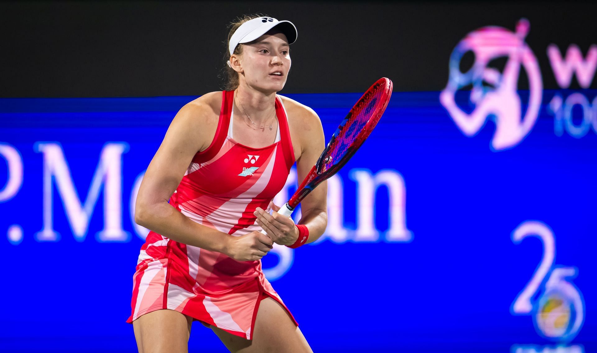 Elena Rybakina at Dubai Duty-Free Tennis Championships 2025 - Source: Getty