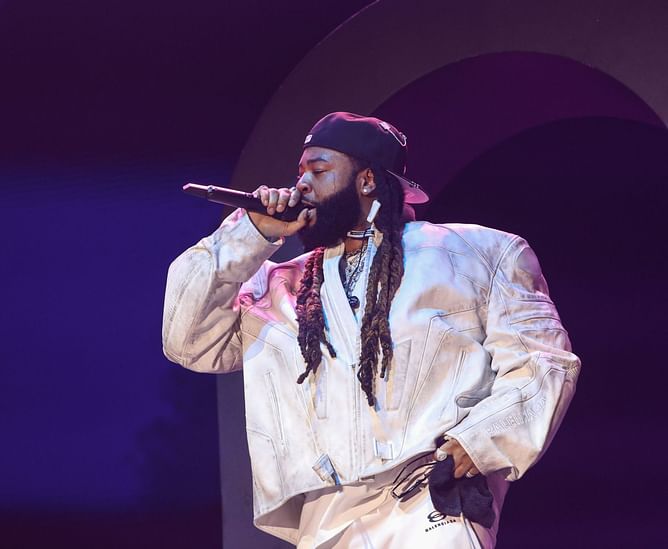 Way to take accountability" — Internet reacts to PartyNextDoor apologizing to Tory Lanez for dissing him
