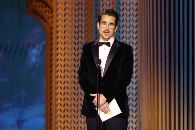 What did Colin Farrell say about Jamie Lee Curtis while receiving his first SAG Award?
