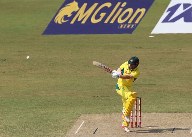 Travis Head goes for a big shot and perishes for 18 to a superb sliding catch in SL vs AUS 2025 2nd ODI [Watch]