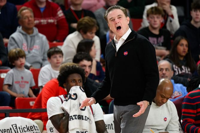"They don't make coaches like this anymore": Fans react as Rick Pitino locker room eruption goes viral