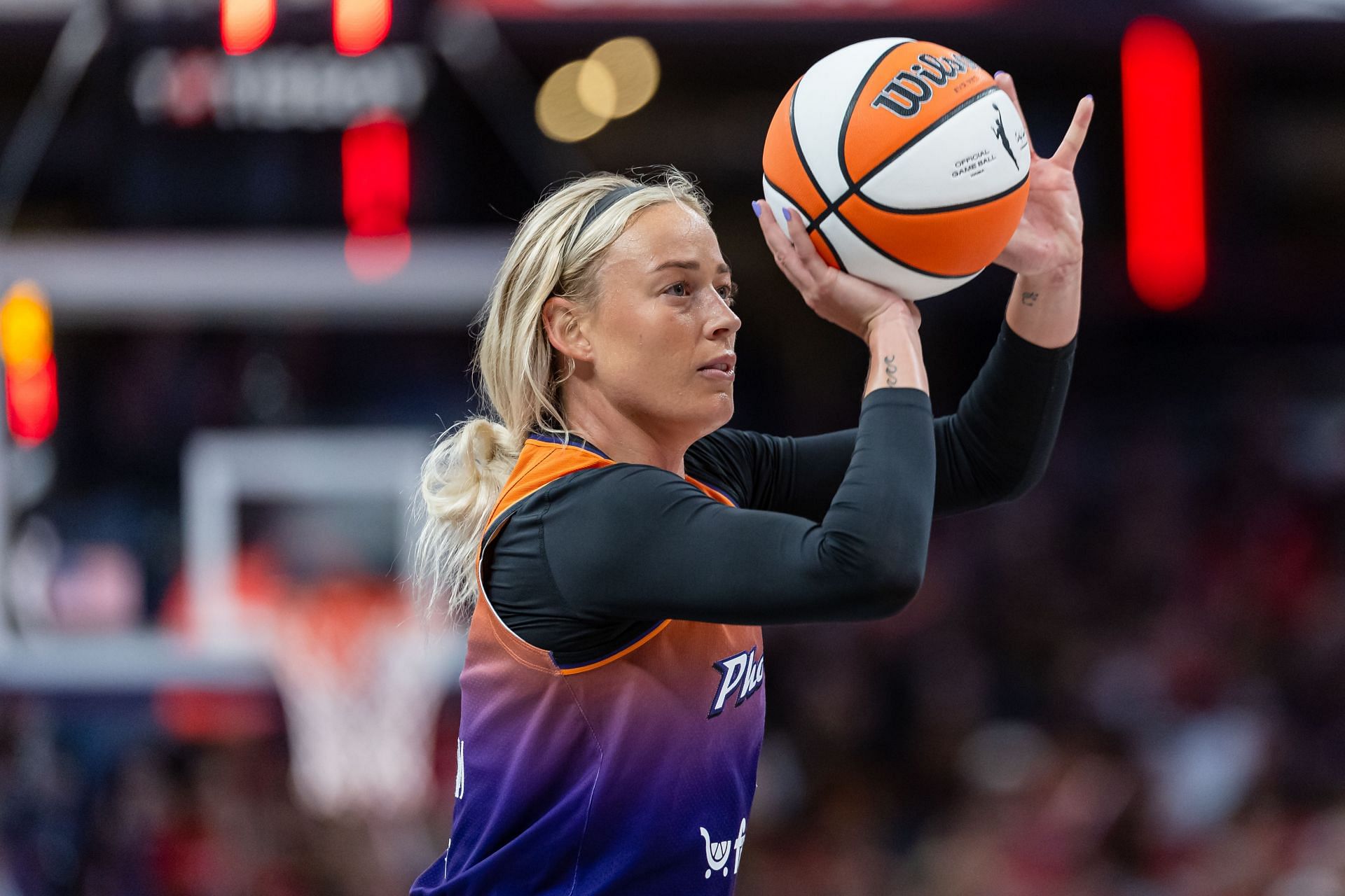 Phoenix Mercury v Indiana Fever - Source: Getty