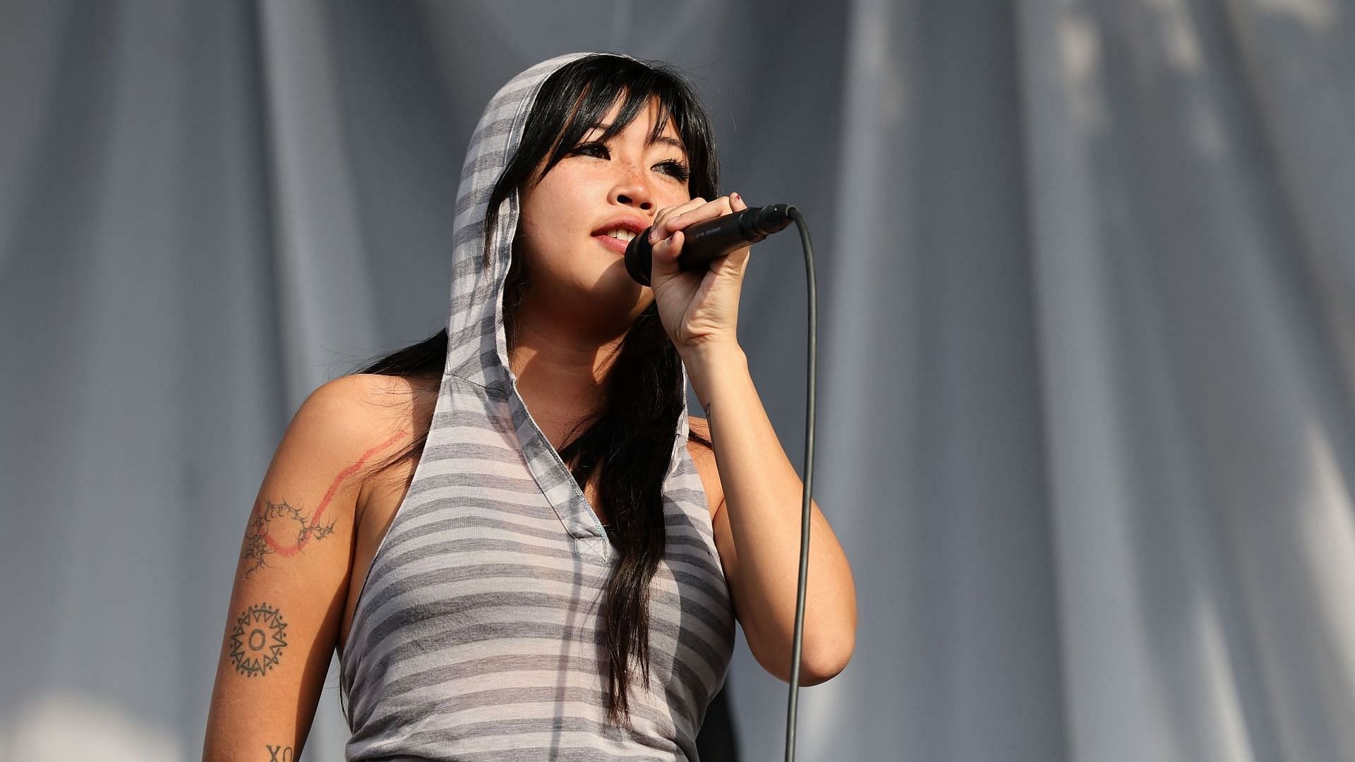 Beabadoobee performs at Laneway Festival 2025 on February 06, 2025, in Auckland, New Zealand. (Image via Getty/Dave Simpson)