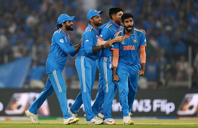 Champions Trophy से जसप्रीत बुमराह हुए बाहर, सलामी बल्लेबाज को भी किया गया ड्रॉप; धाकड़ गेंदबाज की हुई एंट्री