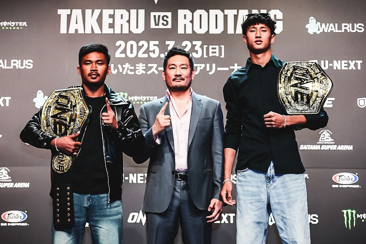 (From left to right) Superlek, Chatri Sityodtong, Nabil Anane [Photo via ONE Championship]