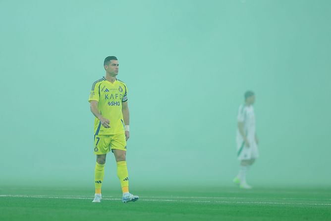 Cristiano Ronaldo's Al-Nassr dealt blow as key duo get subbed out after picking up knocks against Al-Ahli