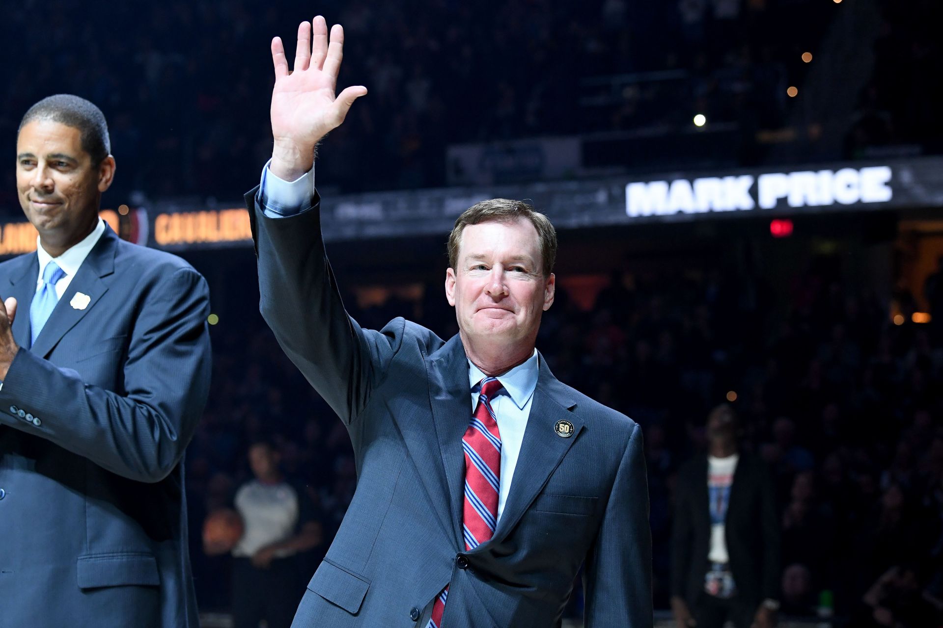 Cavaliers legend Mark Price perplexed at his retired jersey number being given to $1.1 billion ex-Donald Trump aide