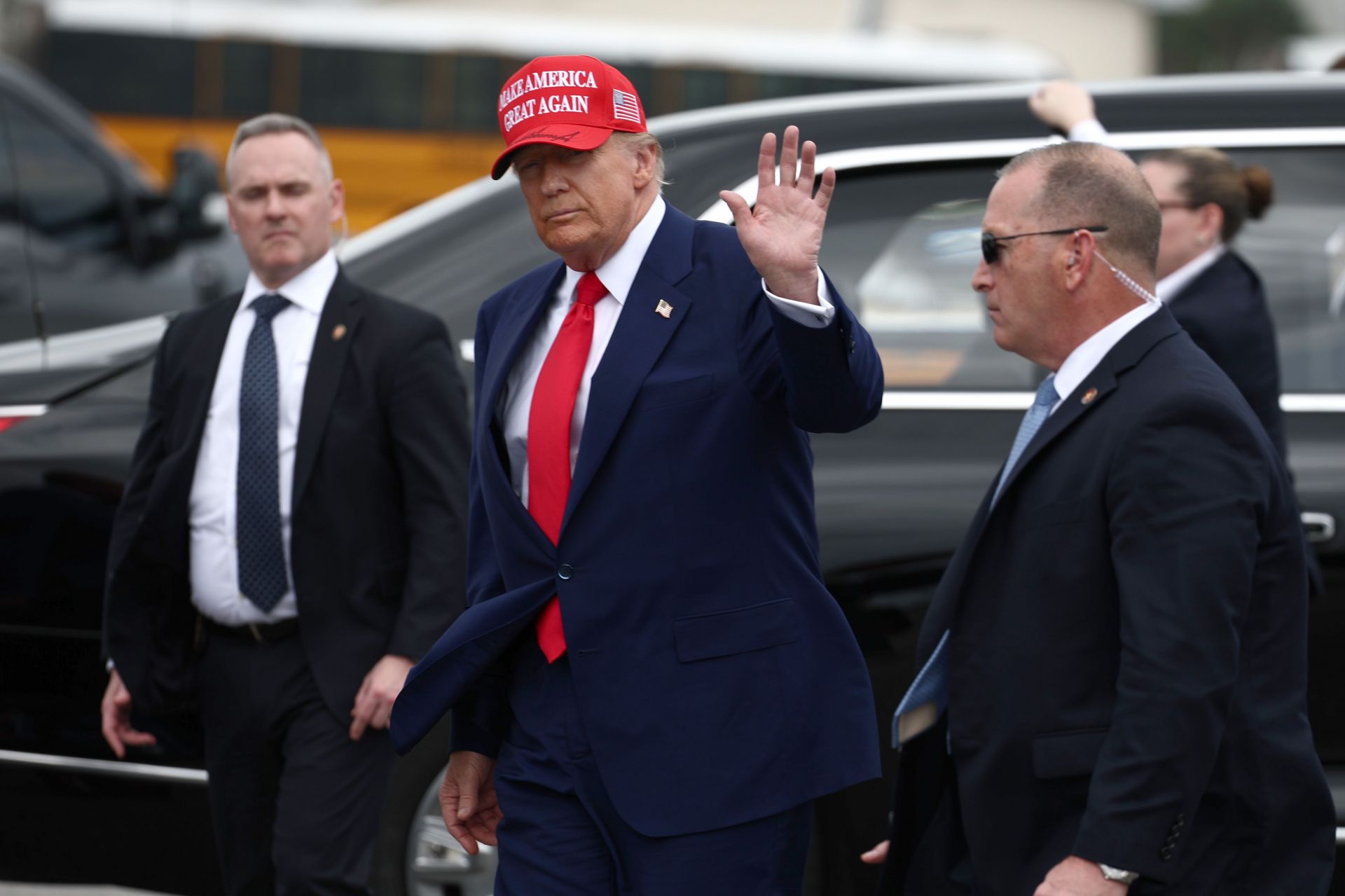 “This is your favorite President” - Donald Trump sends NASCAR drivers reassuring message ahead of Daytona 500 race