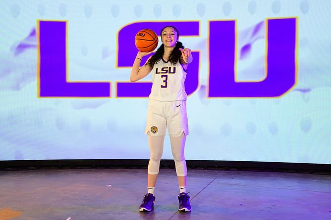 The city of Albuquerque honors LSU signee Bella Hines with her own official day