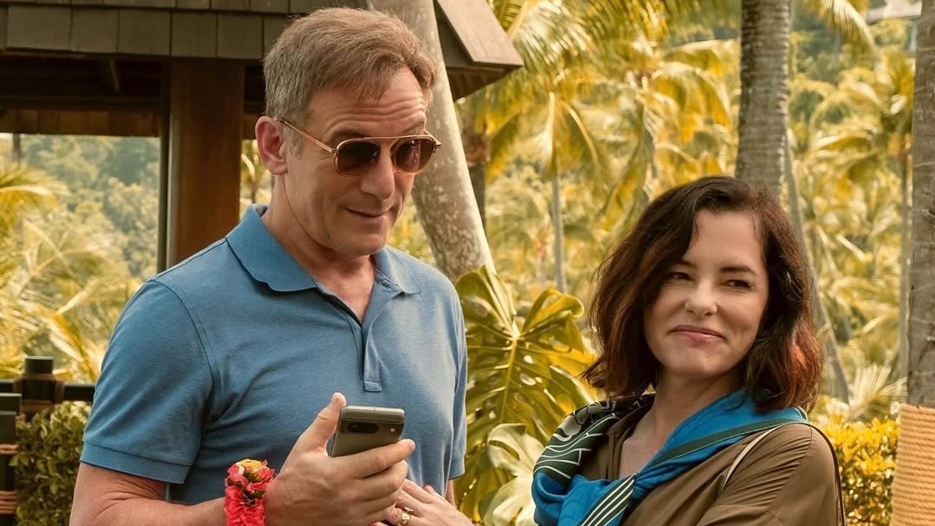 Parker Posey and Jason Isaacs as seen in The White Lotus season 3 (Image via Instagram/@thewhitelotus)