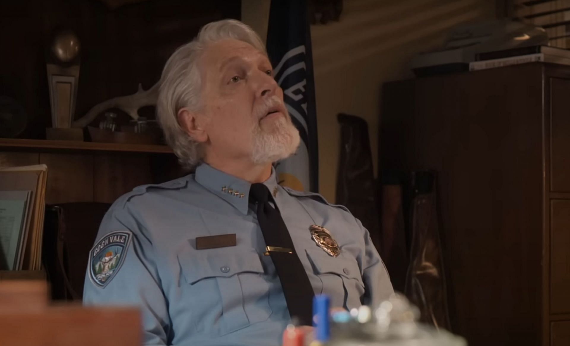 Big Hank Hickman in Good Cop/Bad Cop (Image via The CW Network)