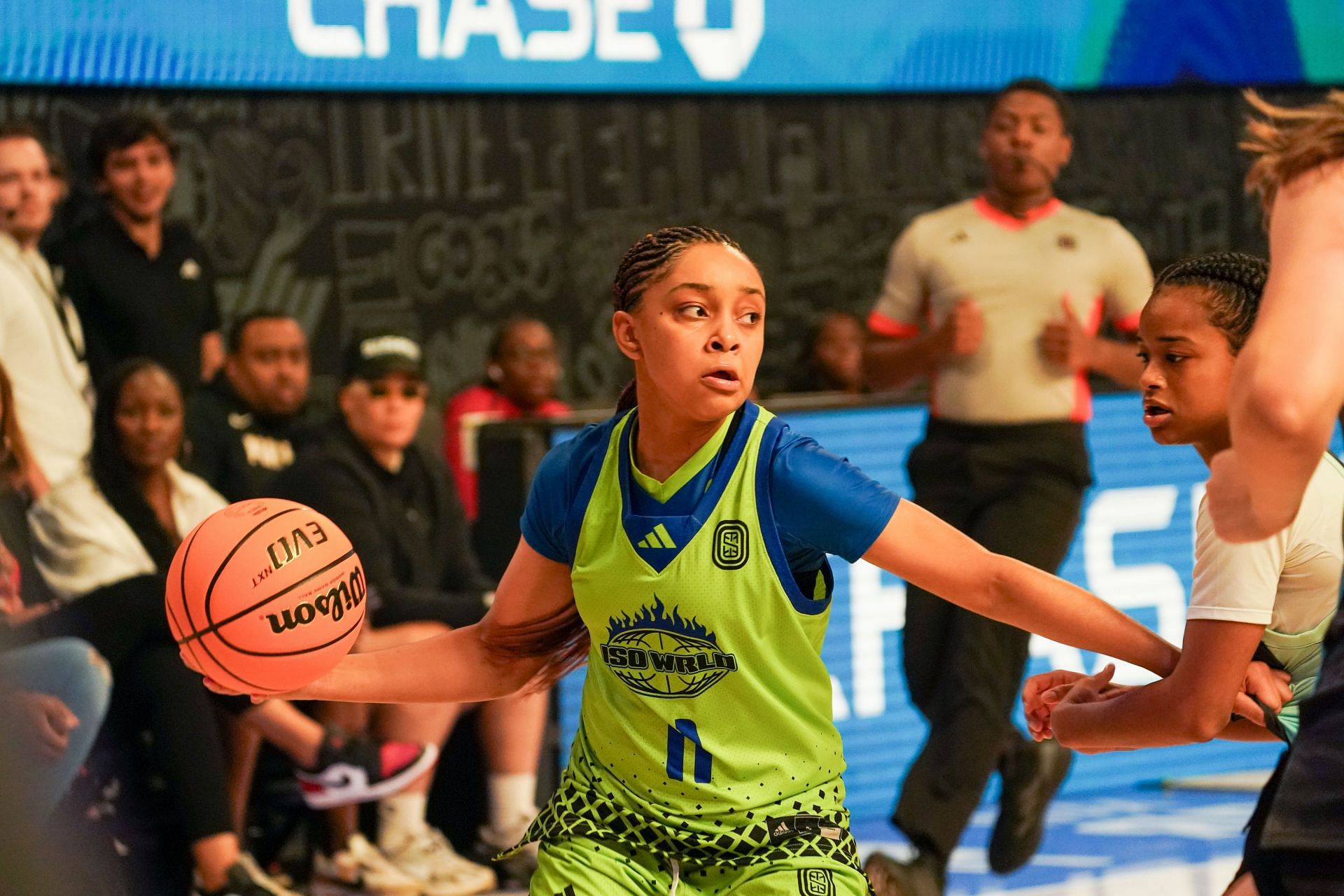  Kaleena Smith competes in The Overtime Select Championship Game at Overtime Elite Arena on September 15, 2024 - Source: Getty