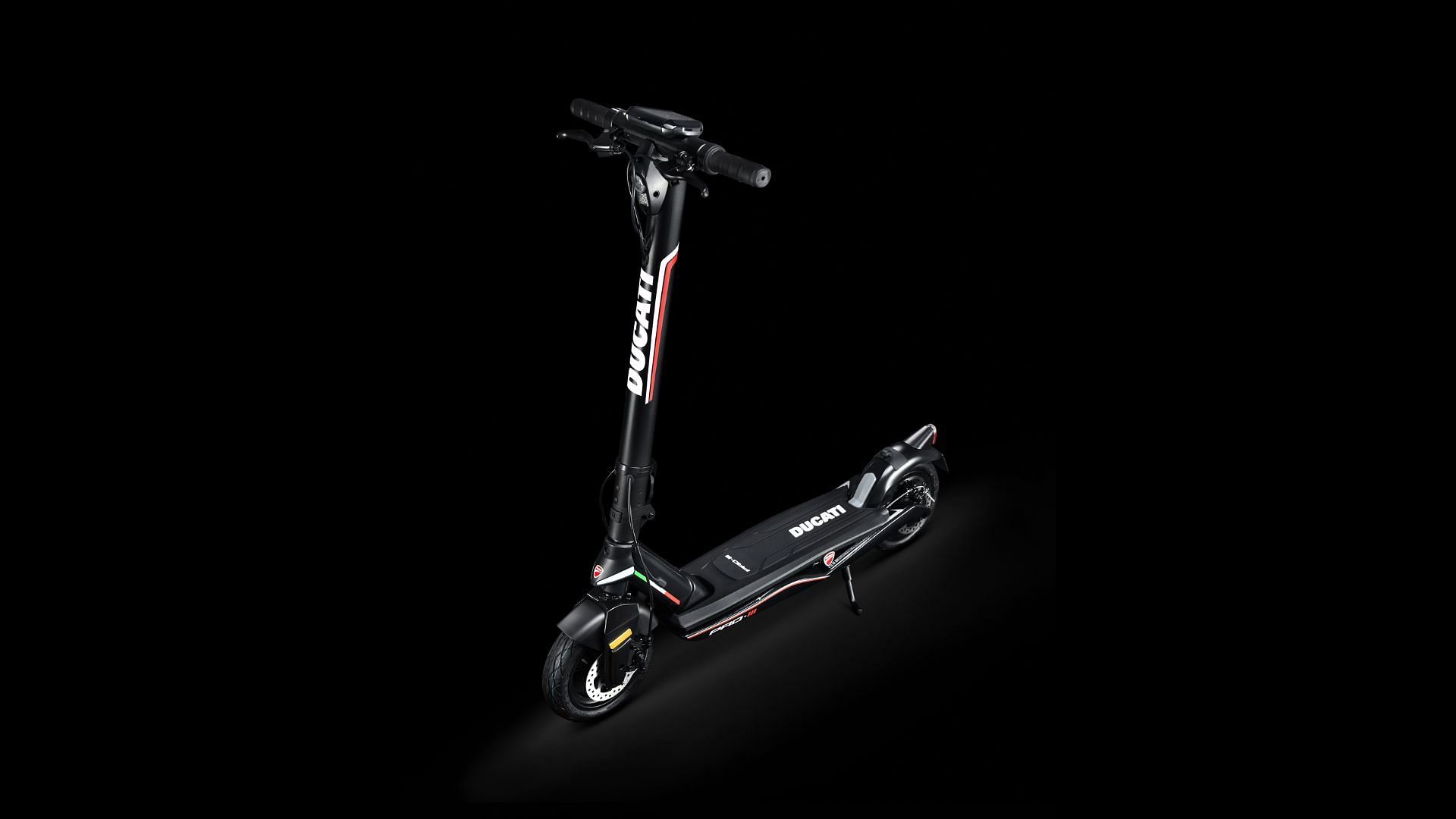 An electric scooter (Image via X/@DucatiMotor)