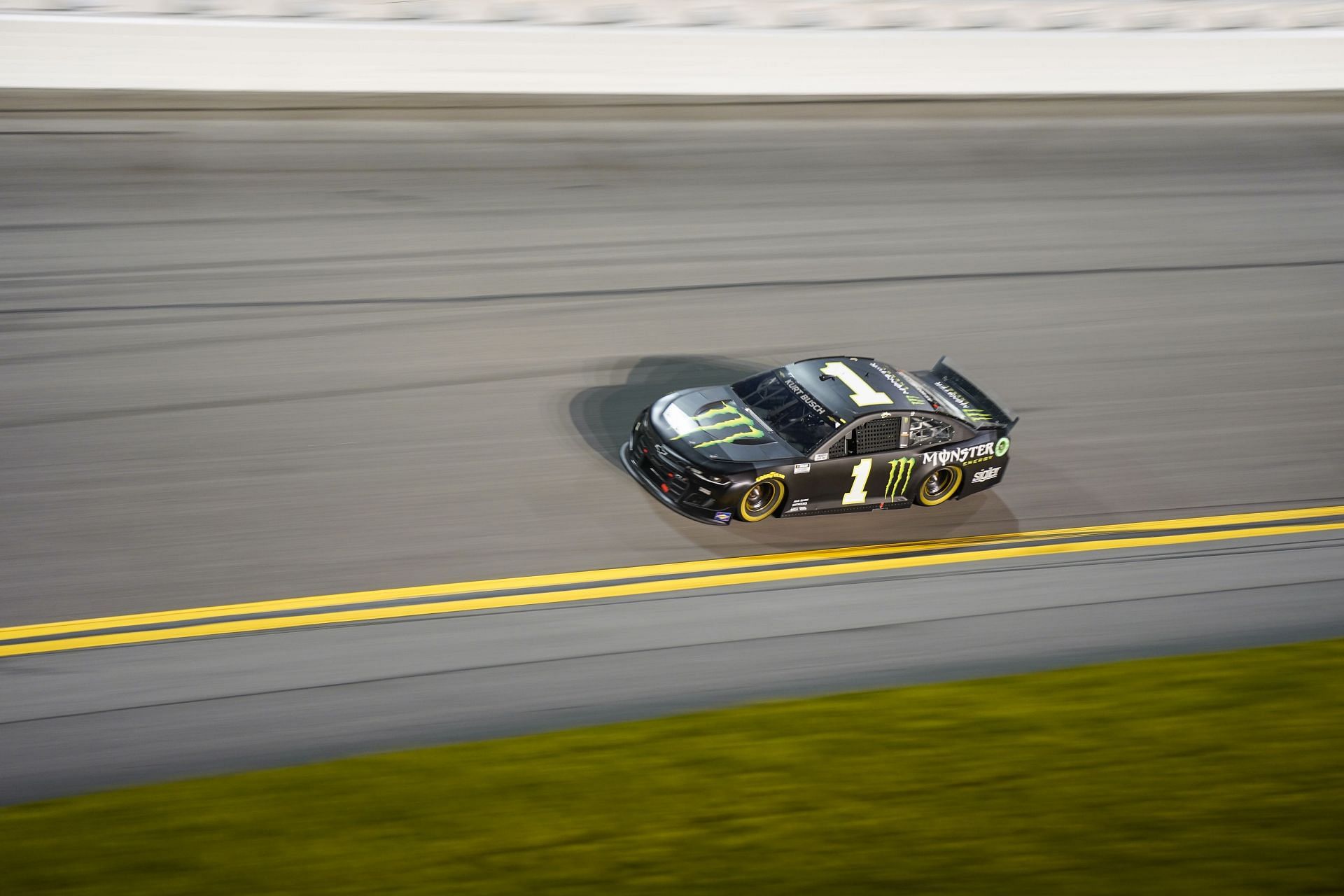 Kurt Busch driving for Chip Ganassi Racing - Source: Getty