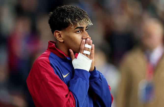 Lamine Yamal played in surprise position before Barcelona coaches made him a winger - Reports