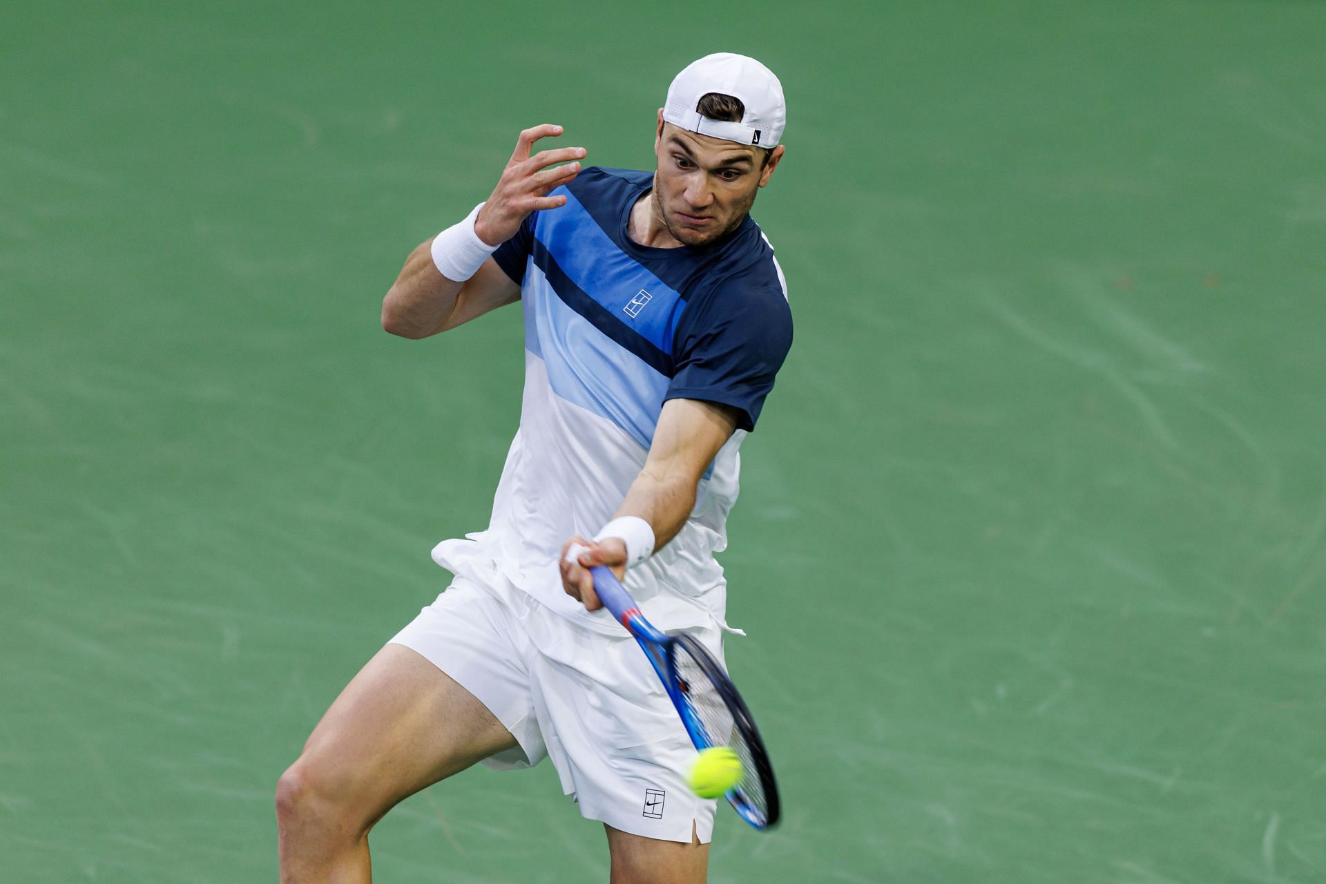 Jack Draper plays a forehand in the BNP Paribas Open - Source: Getty