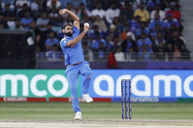 “Shami saab, bahut ho gaya Travis Head ka kaam” - Legendary spinner’s advice for India ahead of IND vs AUS 2025 Champions Trophy semifinal