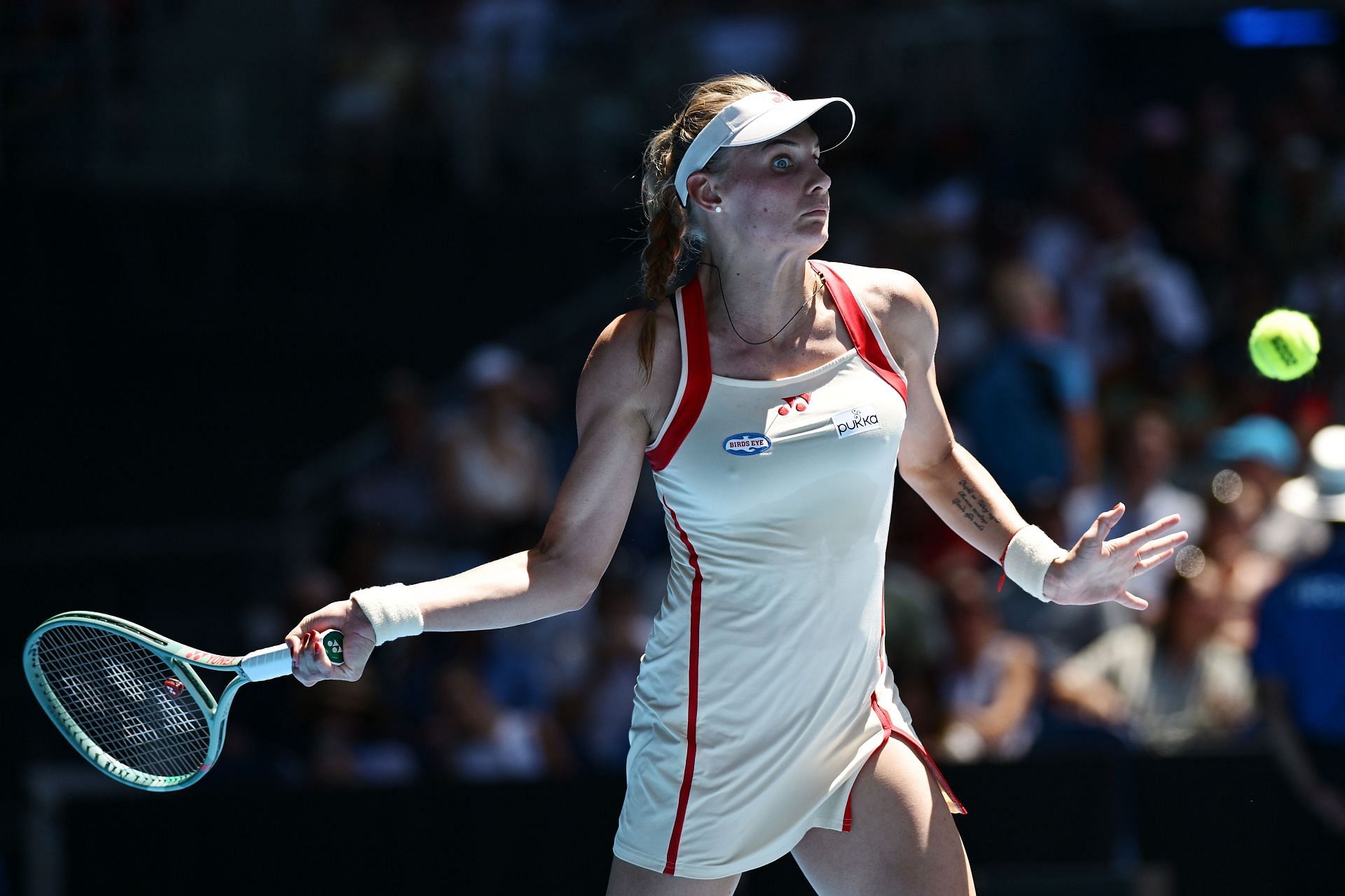 Dayana Yastremska of Ukraine plays a forehand against Elena Rybakina of Kazakhstan in the Women&#039;s Singles Third Round match during day seven of the 2025 Australian Open- Source: Getty