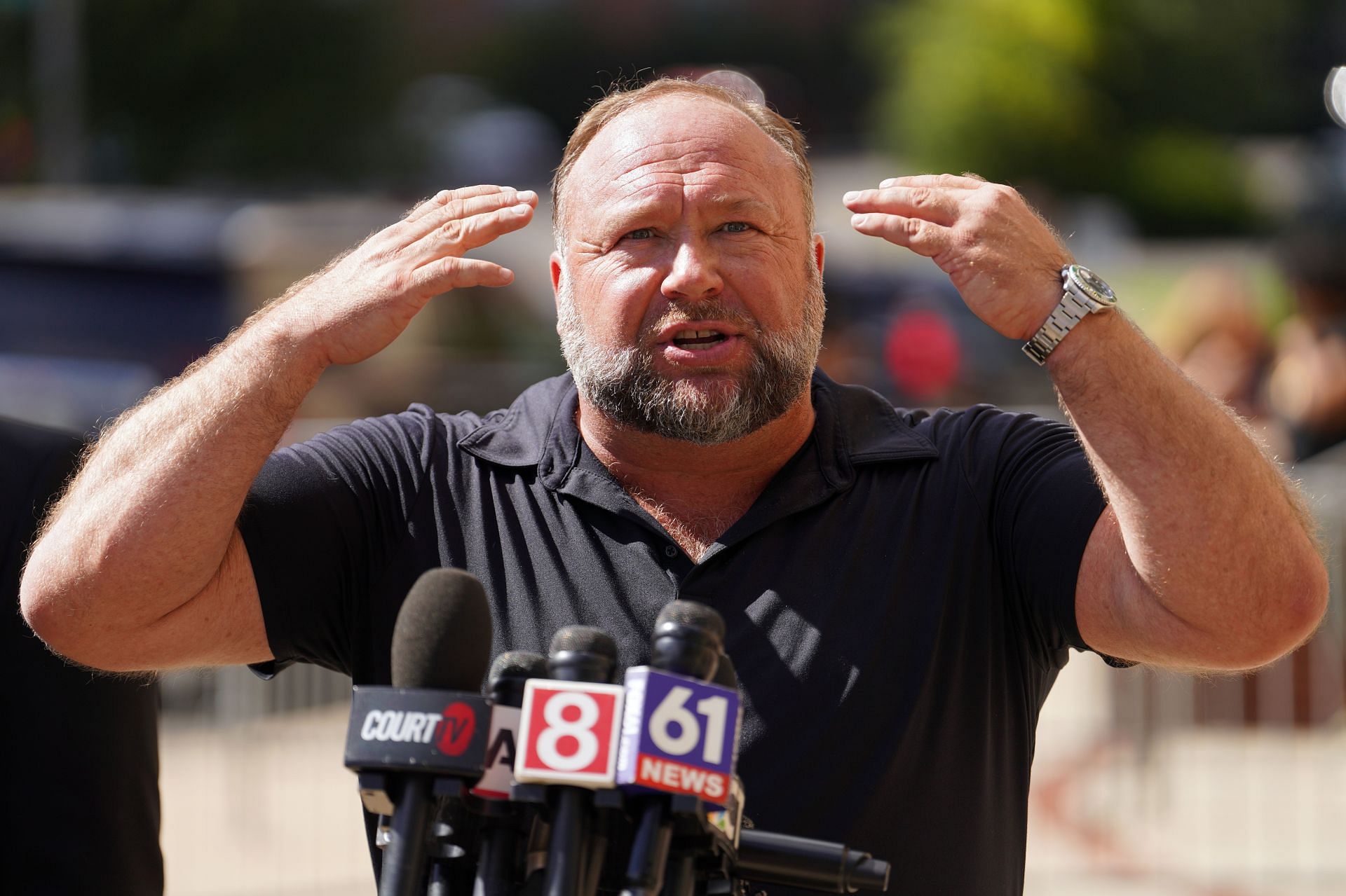 Alex Jones Speaks To The Media Outside The Sandy Hook Trial In Waterbury, Connecticut - Source: Getty