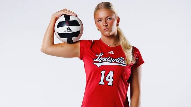 Ex-Louisville Volleyball player Anna DeBeer reacts to receiving heartfelt praise from Indy Ignite teammate Sydney Hilley