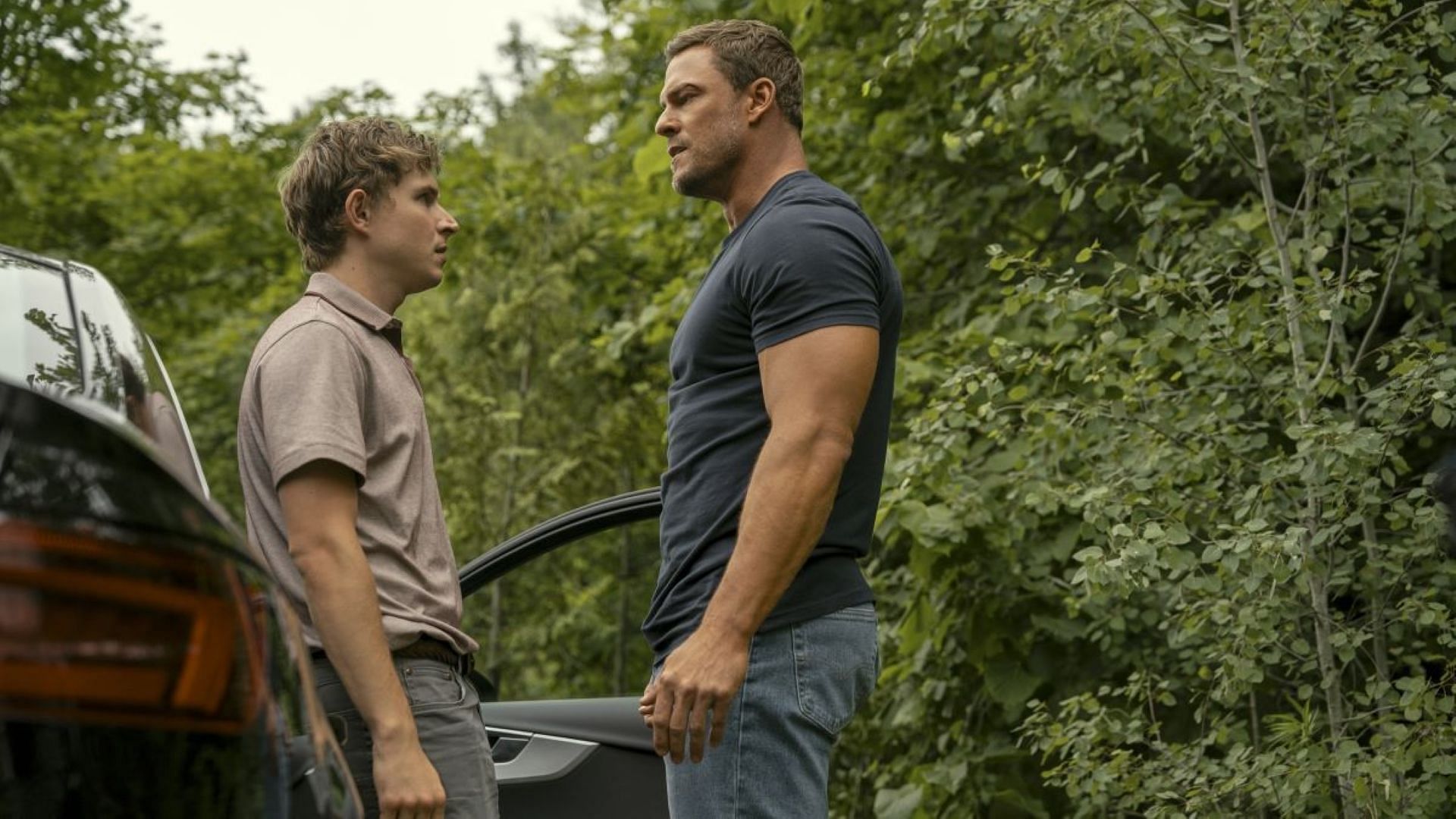 Alan Ritchson as Jack Reacher and Johnny Berchtold as Richard Beck in Reacher season 3 (Image via Prime Video)