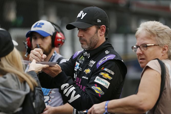 "I knew that it would be painful" - When Jimmie Johnson pushed his limits with a marathon after competing in NASCAR