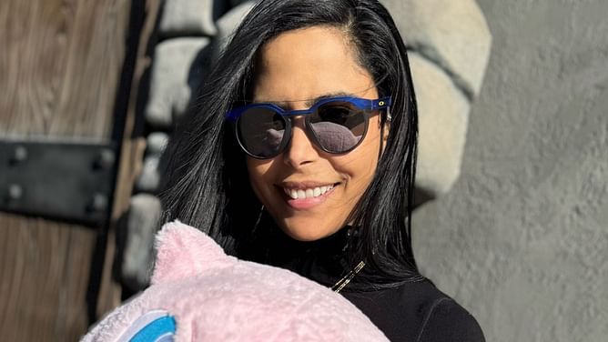 Who is ChicaLive? Fortnite content creator subjected to home invasion by five intruders