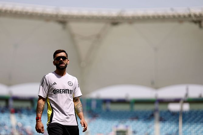"He's gone from student to teacher to Chancellor" - Sunil Gavaskar's massive praise for Virat Kohli ahead of stalwart's 300th ODI
