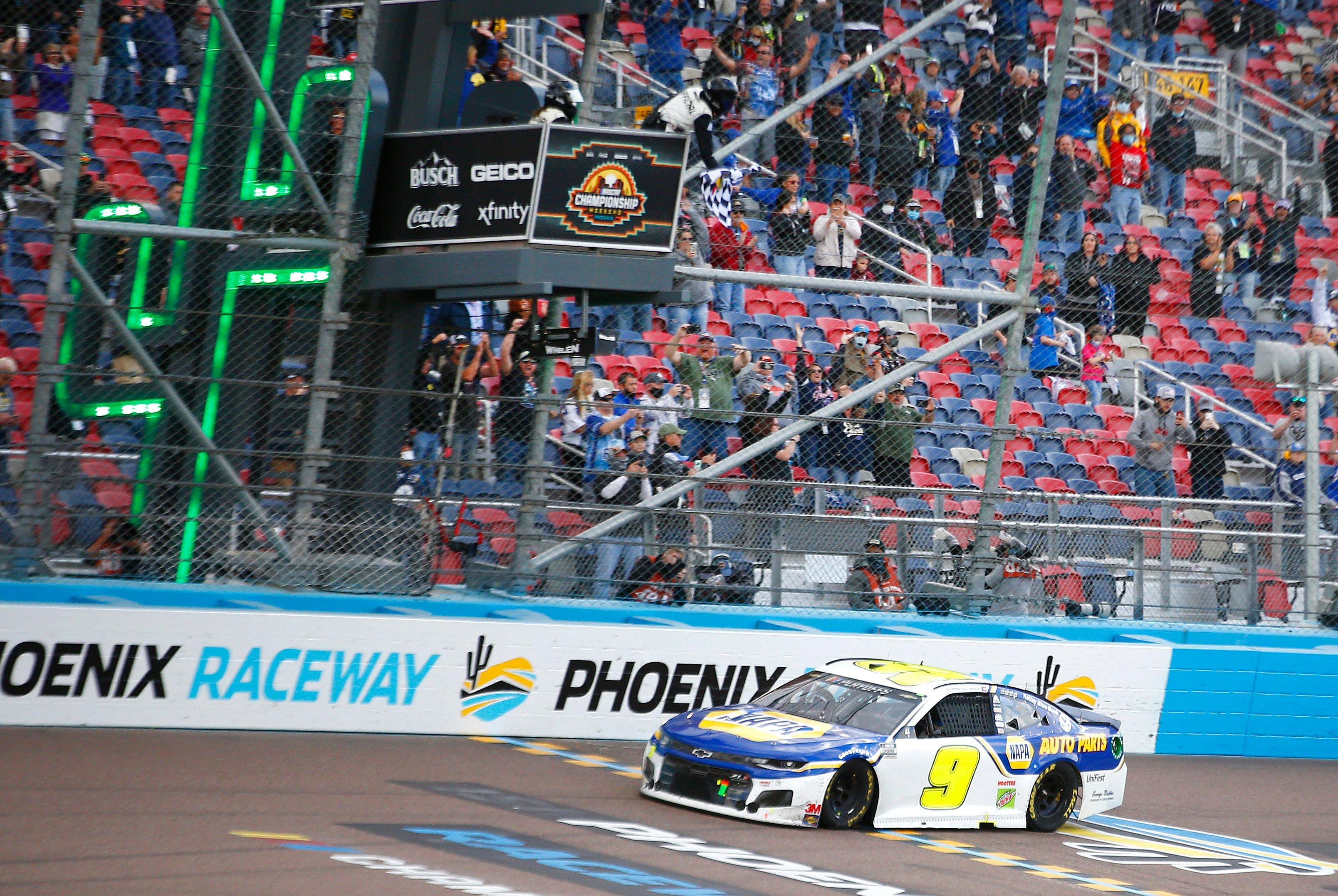 Chase Elliott driving the No. 9 Chevrolet Camaro at Phoenix Raceway in 2020 - Source: Imagn