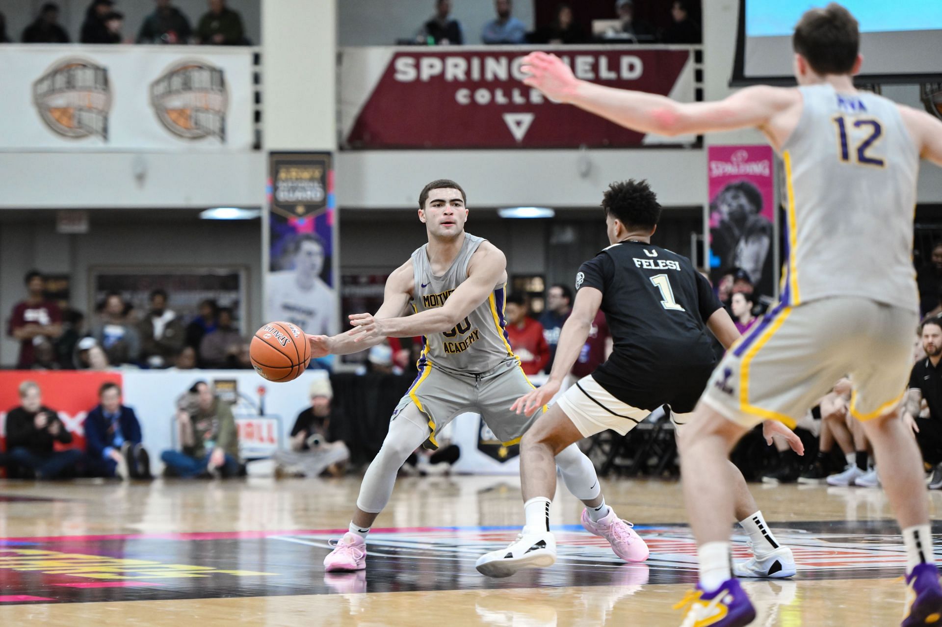 HIGH SCHOOL BASKETBALL: JAN 19 Spalding Hoophall Classic - Montverde Academy vs Utah Prep - Source: Getty