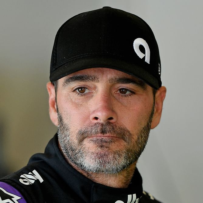 "It hurt the connection point with the fans": When Jimmie Johnson reflected on why he never connected with NASCAR fans