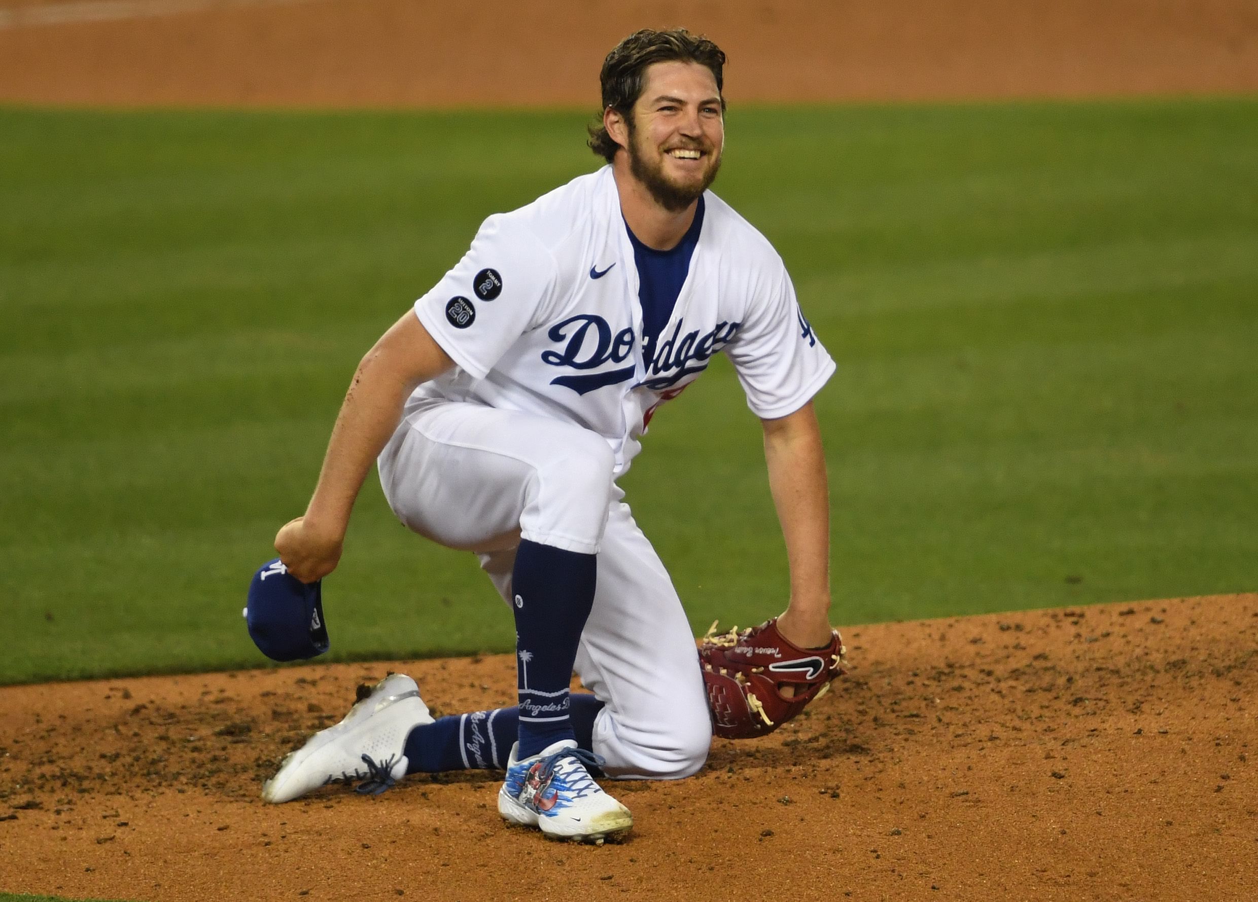 MLB: San Diego Padres at Los Angeles Dodgers - Source: Imagn