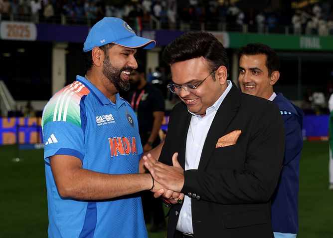 "He is such a guy who will not even ask anyone and announce retirement if he wants to"- Rohit Sharma's former teammate Sudeep Tyagi on Hitman's future
