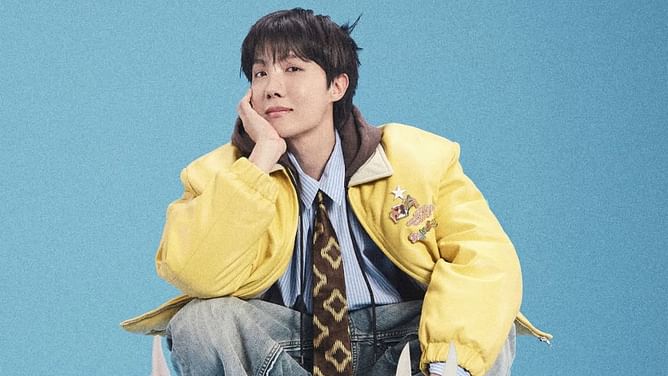 When will BTS' j-hope perform at the Lollapalooza Berlin 2025? Lineup schedule explored