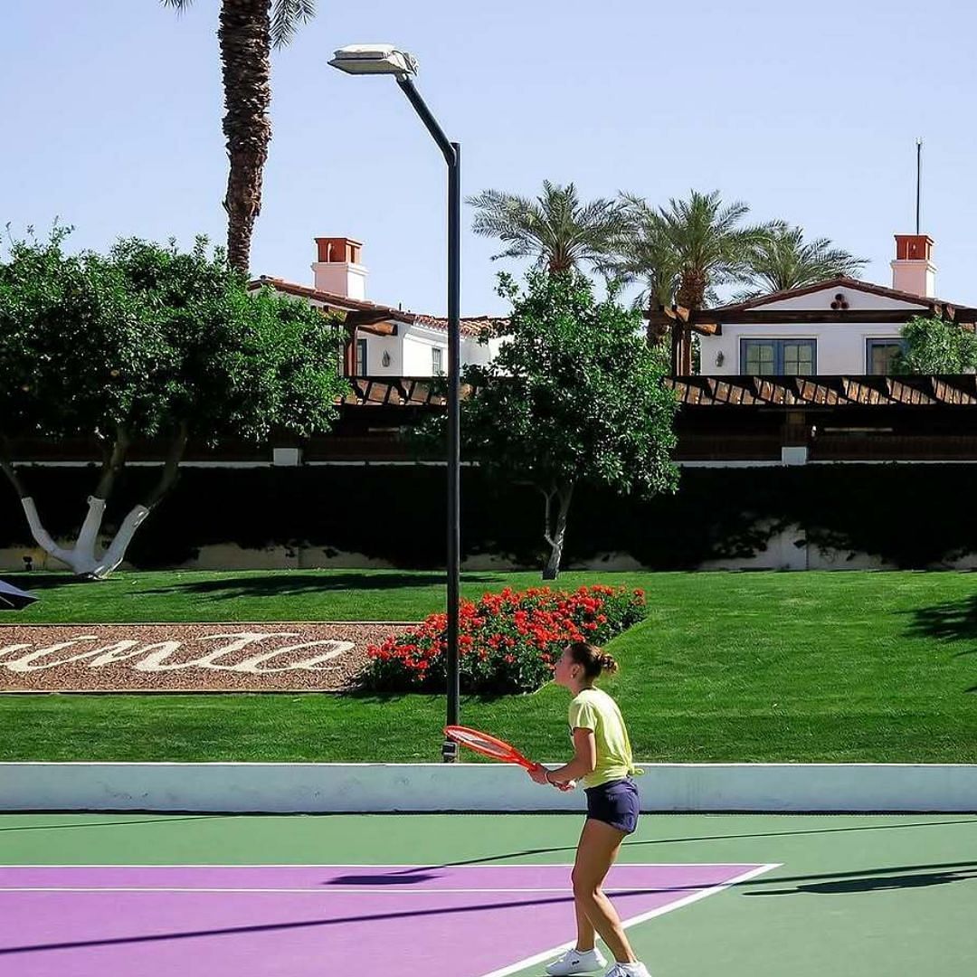 Anna Frey shares snaps from luxurious Palm Springs tennis resort.