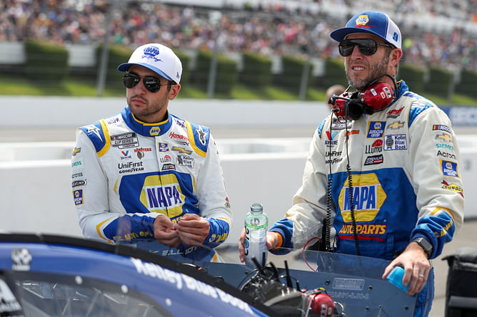 $12M NASCAR star Chase Elliott's crew chief Alan Gustafson “excited” for Phoenix Raceway challenge