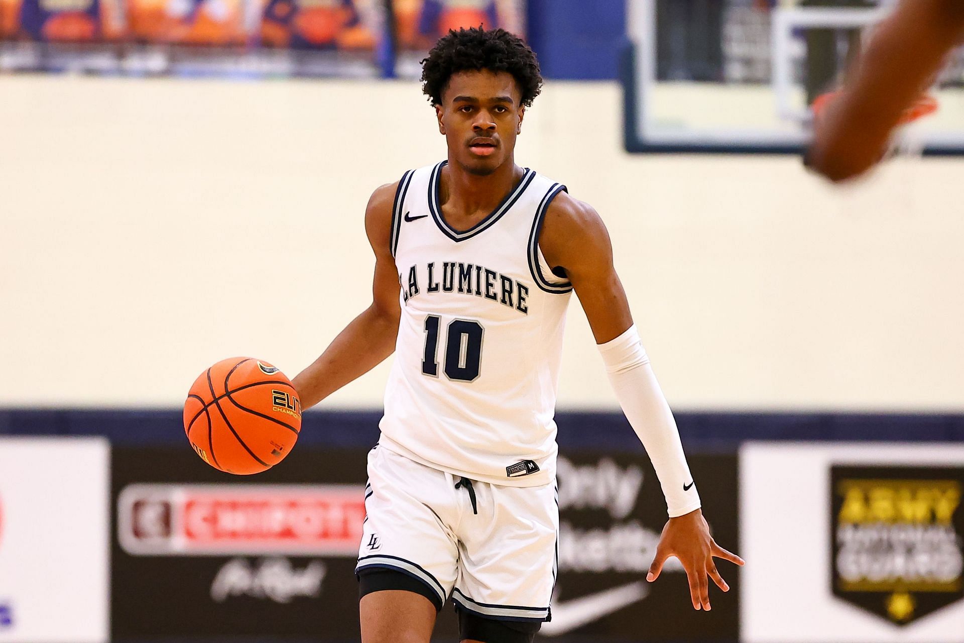 HIGH SCHOOL BASKETBALL: FEB 01 Metro Classic - La Lumiere School vs Montverde Academy - Source: Getty