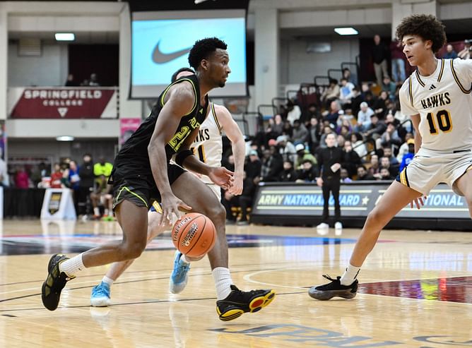 "Top 5 for sure": Hoops fans share their reactions to where Darryn Peterson ranks among the last 10 Naismith HS POY winners ft. Cooper Flagg
