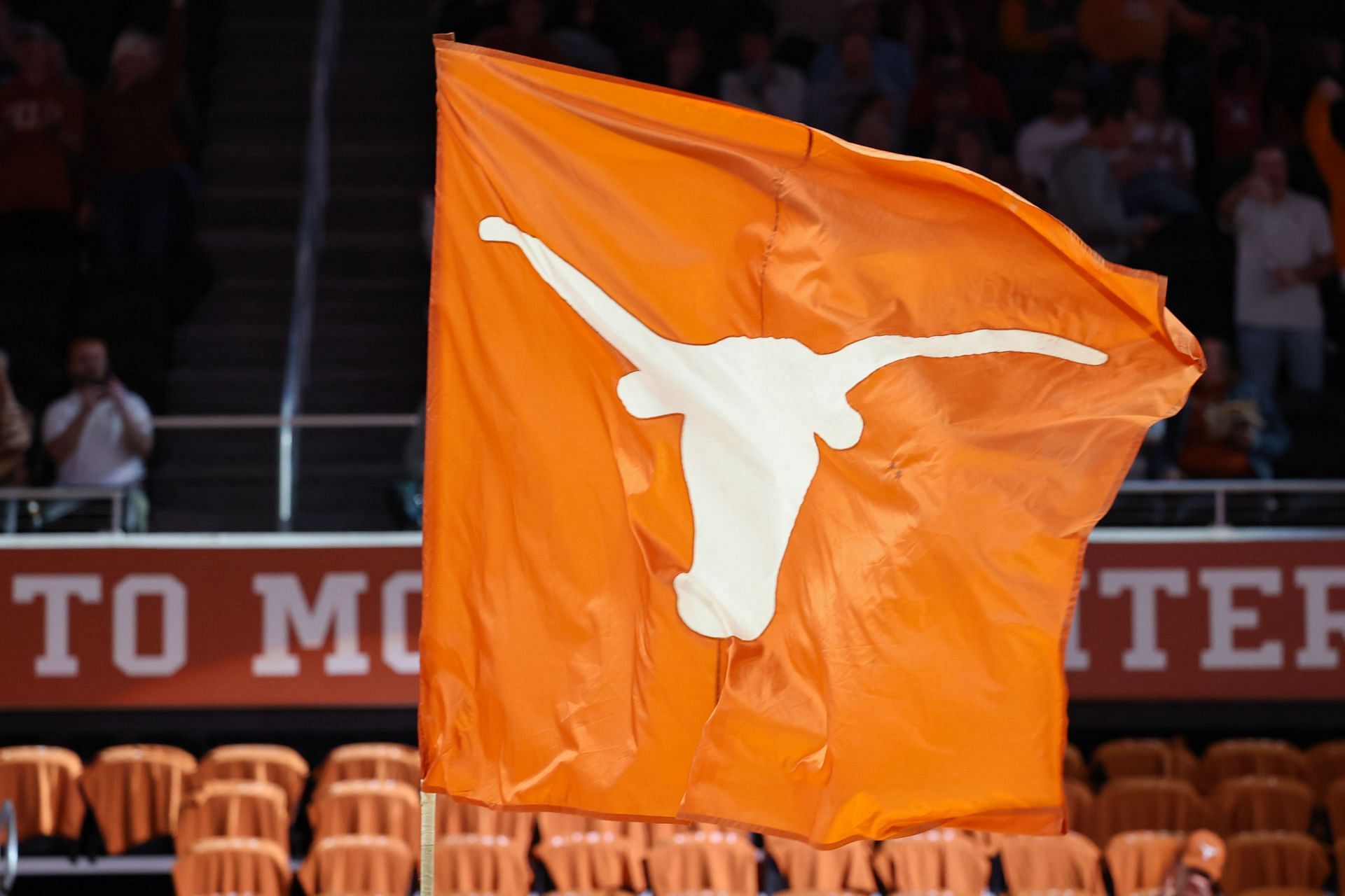 COLLEGE BASKETBALL: JAN 11 Tennessee at Texas - Source: Getty