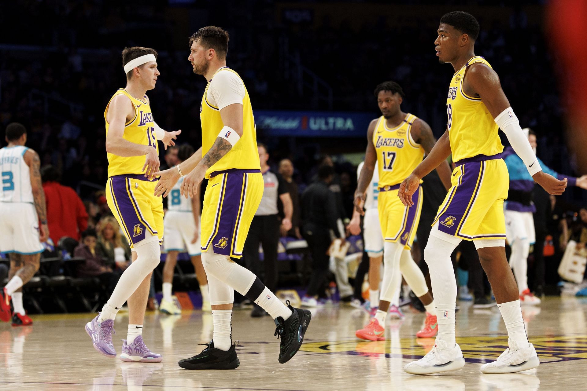 Lakers vs Hornets in Los Angeles, CA - Source: Getty