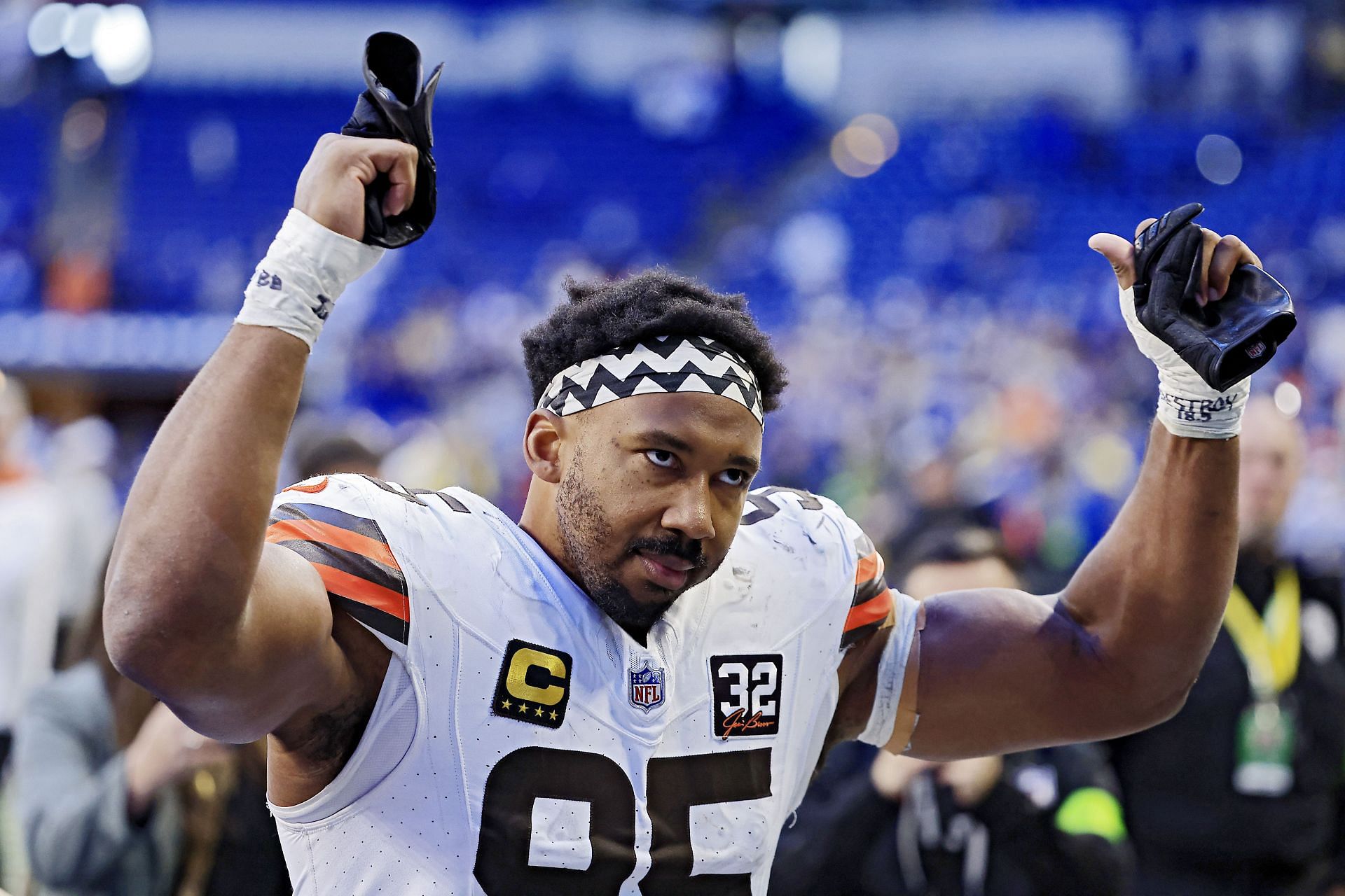 Cleveland Browns 2025 free agency tracker: Latest on Myles Garrett and more