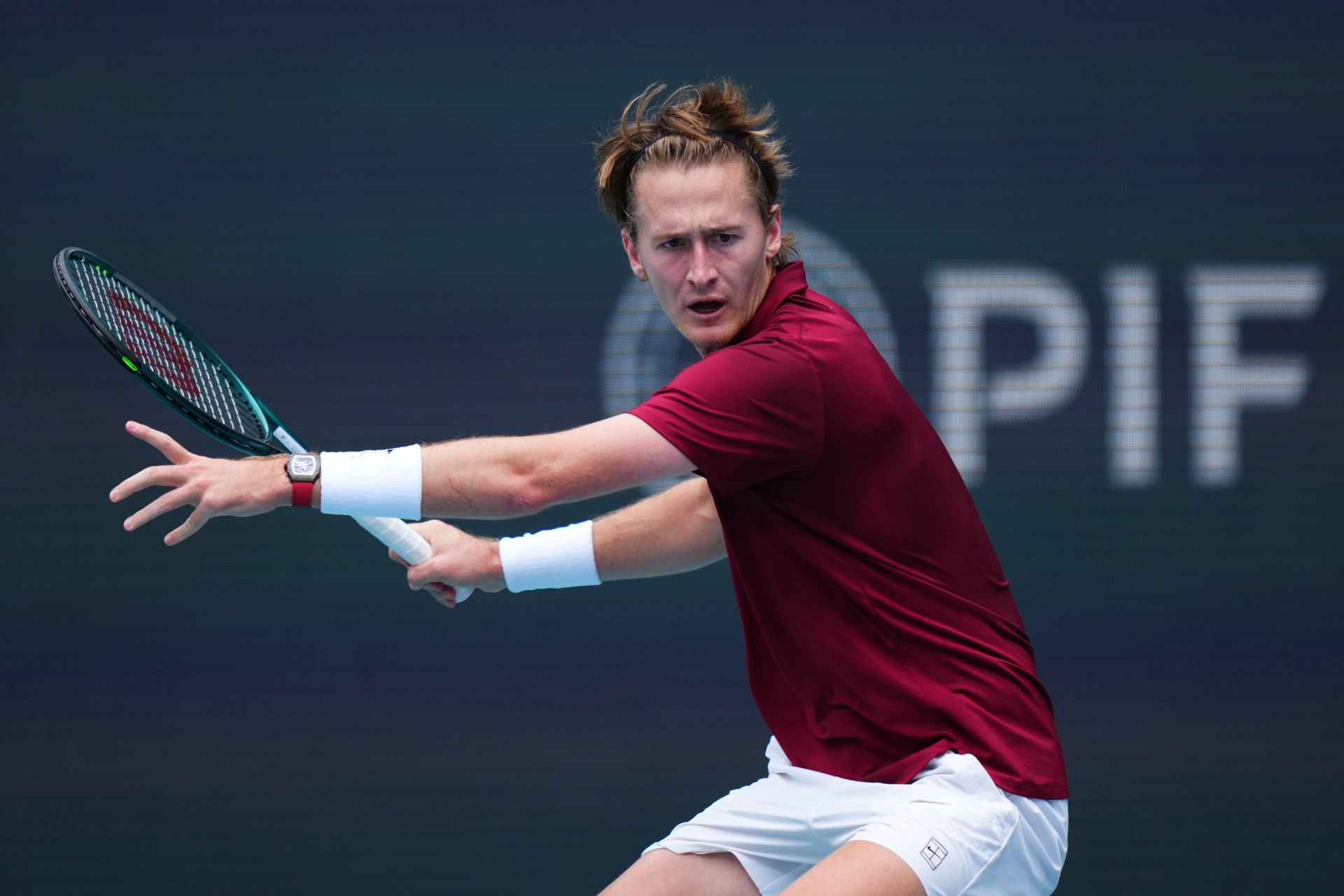 Korda plays a forehand in the Miami Open - Source: Getty