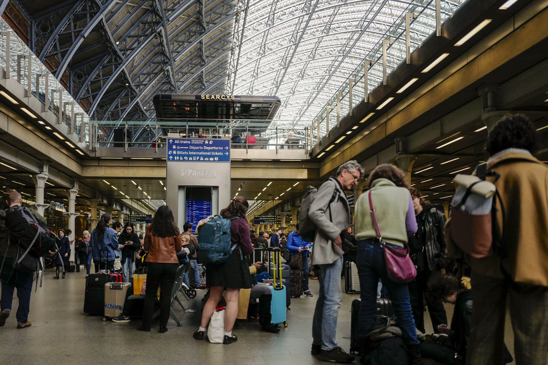 Eurostar Trains Cancelled Due To A WWII Bomb Found In Paris - Source: Getty