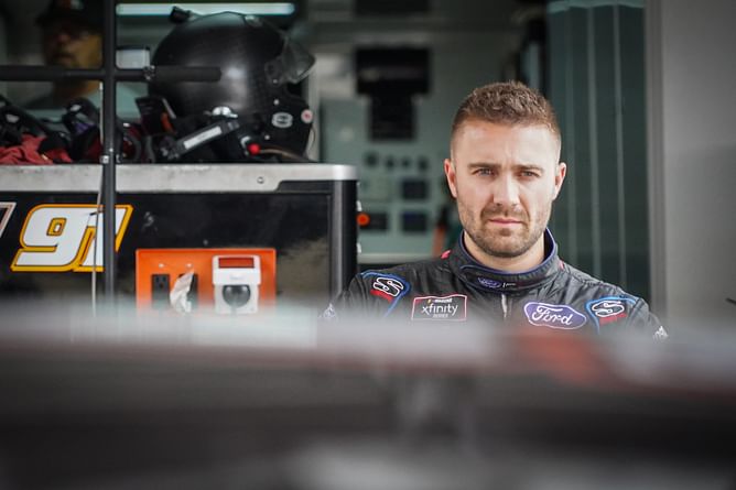NASCAR insider picks former champion as favorite to win 2025 Martinsville Truck race