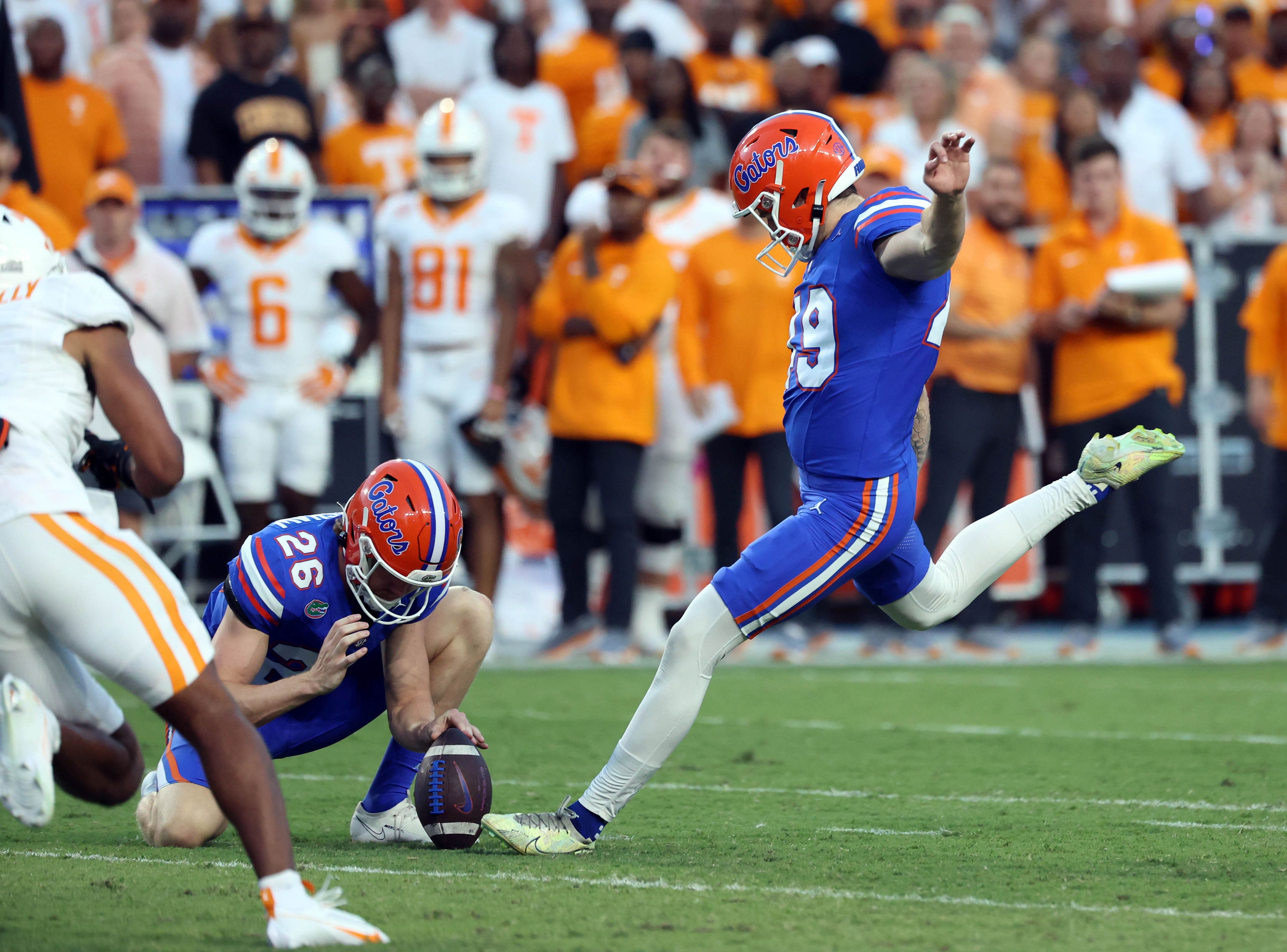 NCAA Football: Tennessee at Florida - Source: Imagn