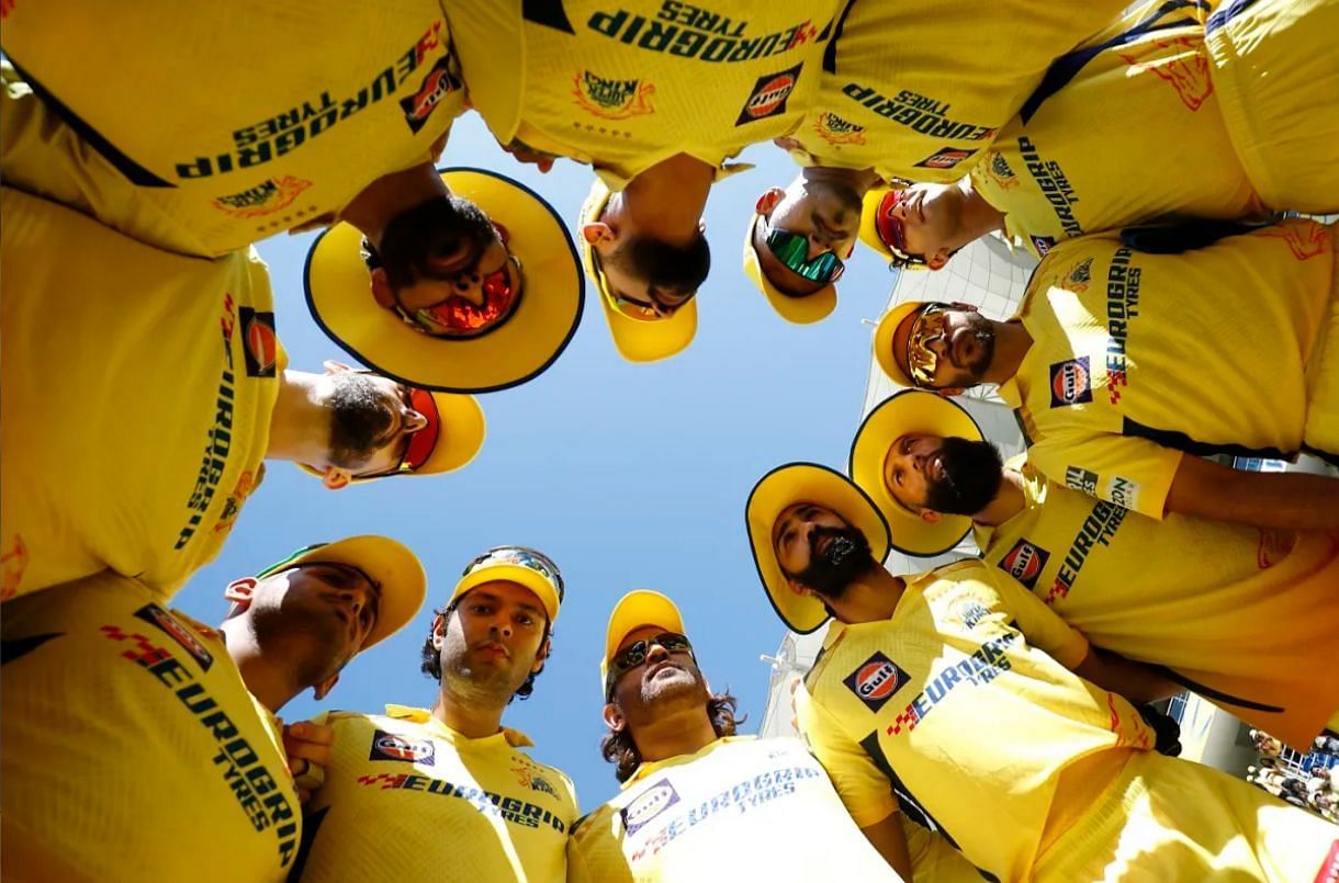CSK team during team huddle at IPL 2024 [Getty Images]